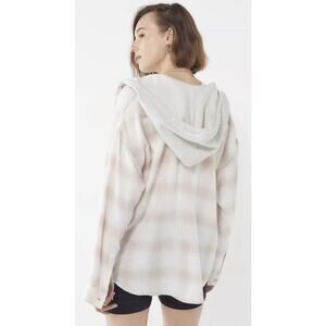 NEW Unban Outfitters BDG Darcy Women's Hooded Shirt Jacket flannel Medium NWT